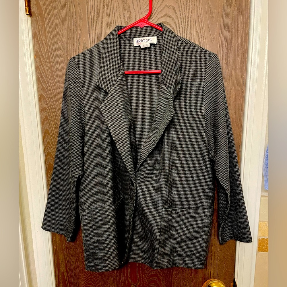 Grey plaid blazer size 6